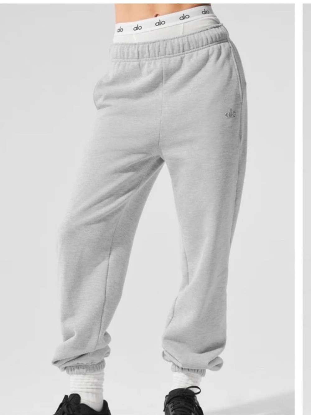 Alo Accolade Gray Jogger Sweatpants